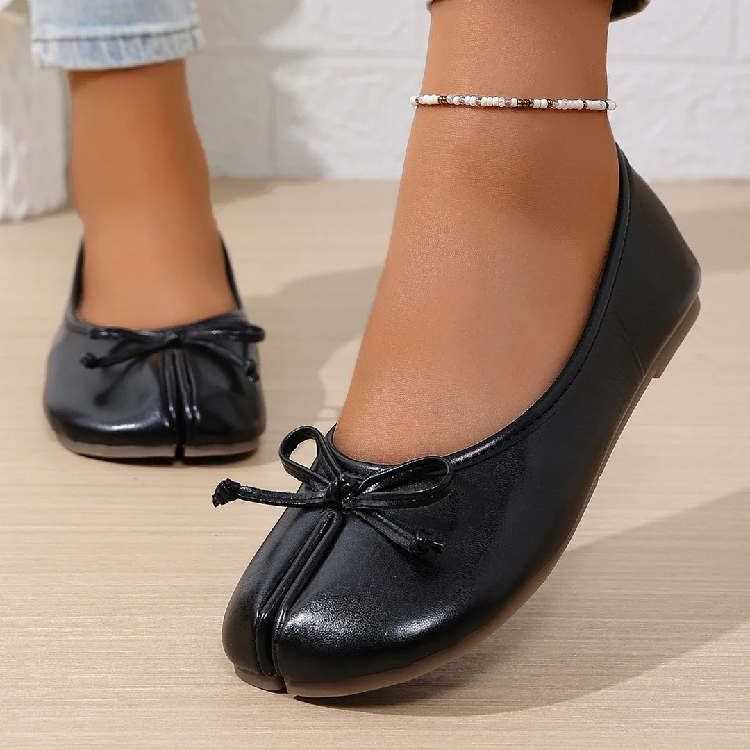 Carissa | Tabi Bow Flats