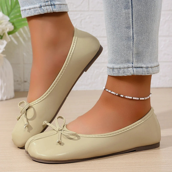 Carissa | Tabi Bow Flats